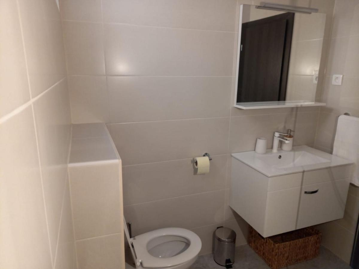 Seaview Suites Ondina Комижа Экстерьер фото